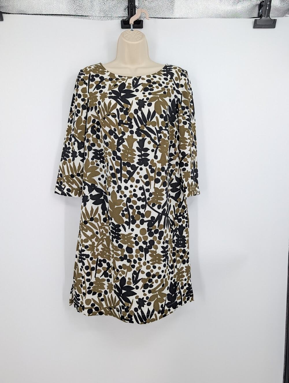 Boden Floral Shift Dress Olive Green Black White Pockets 4R Career Office Work